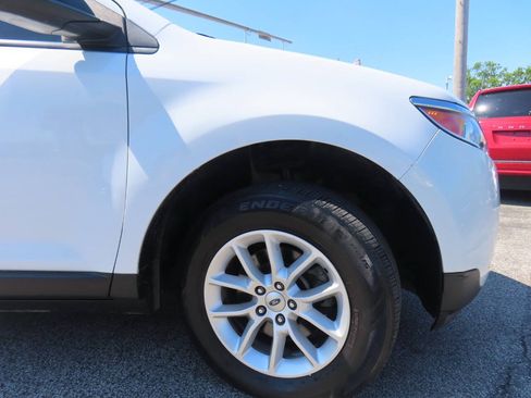 Used 2014 Ford Edge SE FWD image 20