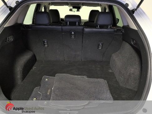 Used 2017 MAZDA CX-5 Touring image 9