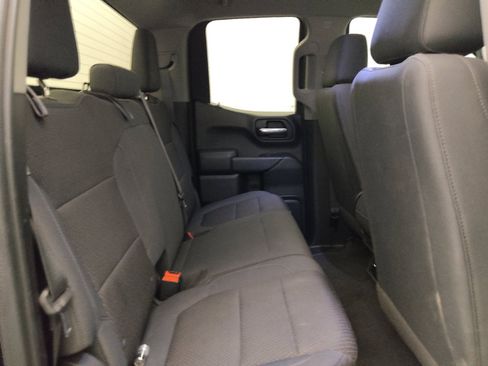 Used 2019 Chevrolet Silverado 1500 Custom w/ Custom Value Package RWD image 19