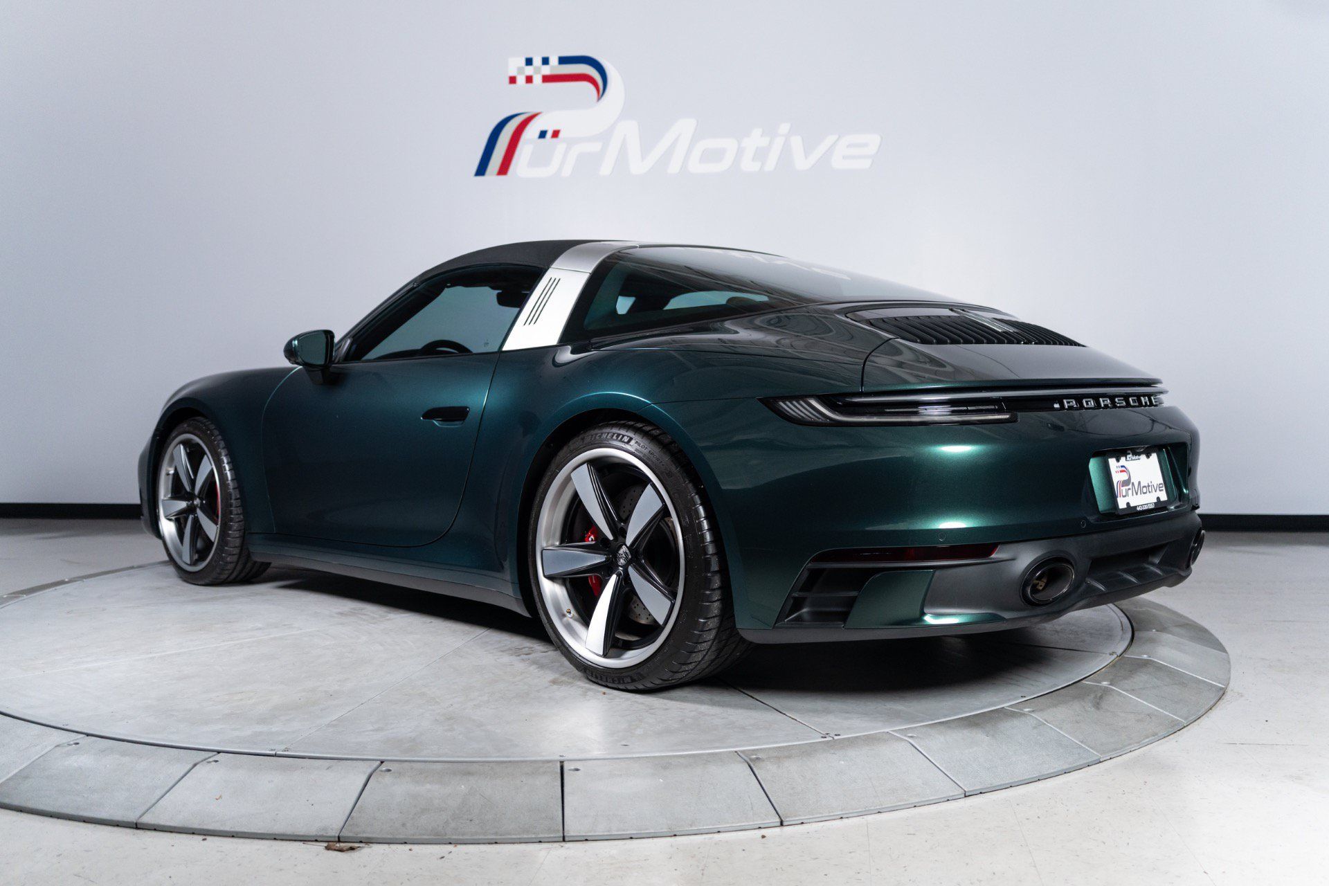 Used 2024 Porsche 911 Targa 4 GTS AWD/4WD image 5