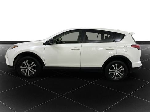 Used 2018 Toyota RAV4 LE w/ All Weather Liner Package image 2