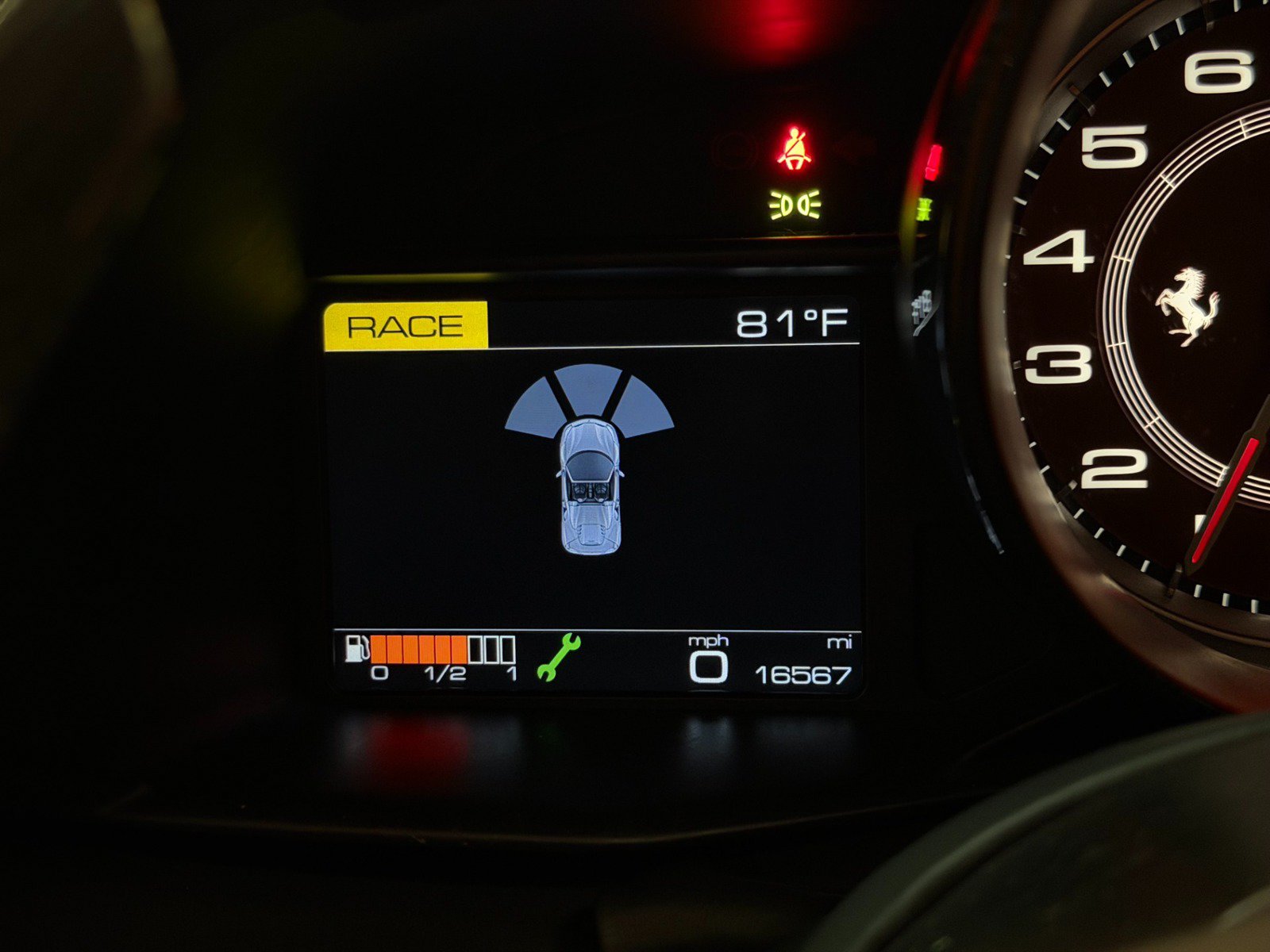 Used 2018 Ferrari 488 Spider RWD image 12