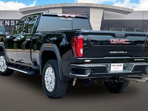 Used 2021 GMC Sierra 2500 Denali w/ Denali Ultimate Package AWD/4WD image 12