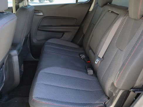 Used 2017 Chevrolet Equinox LS image 22