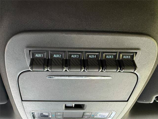 Used 2025 Ford F150 Raptor AWD/4WD image 14