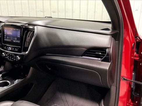 Used 2023 Chevrolet Traverse RS w/ LPO, Floor Liner Package AWD/4WD image 16