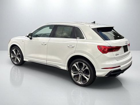 Used 2021 Audi Q3 2.0T Premium Plus w/ Premium Plus Package image 5