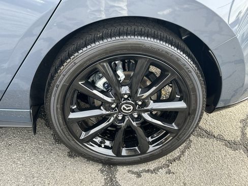 Used 2025 MAZDA MAZDA3 Carbon image 23