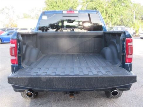 Used 2022 RAM 1500 Laramie w/ Sport Appearance Package image 6