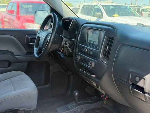 Used 2018 Chevrolet Silverado 1500 W/T w/ Special Service Package AWD/4WD image 30