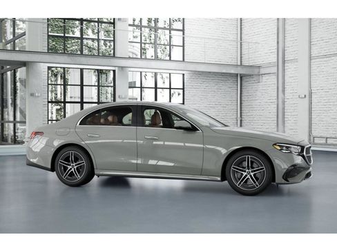New 2027 Mercedes-Benz E 450 4MATIC Sedan image 14