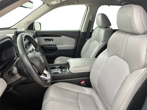 Used 2024 Honda Pilot EX-L image 12