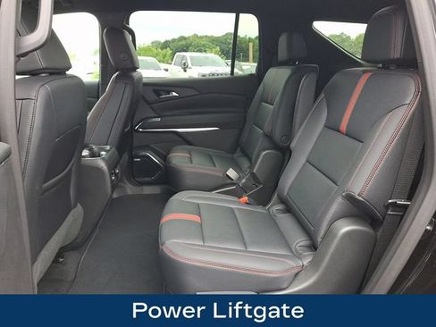 Used 2026 Chevrolet Traverse RS w/ LPO, Floor Liner Package AWD/4WD image 18