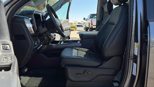 New 2026 Ford F350 Lariat w/ Tremor Off-Road Package AWD/4WD image 18