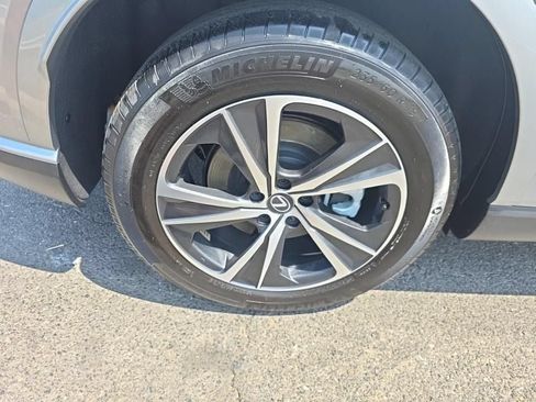 Used 2024 Lexus RX 350 Premium w/ Accessory Package AWD/4WD image 8