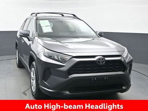 Certified 2021 Toyota RAV4 LE AWD/4WD image 11