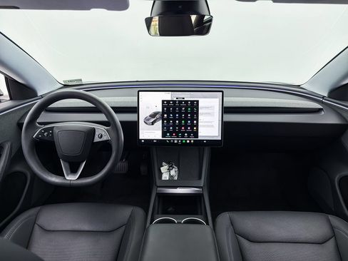 Used 2024 Tesla Model 3 Standard Range RWD image 19