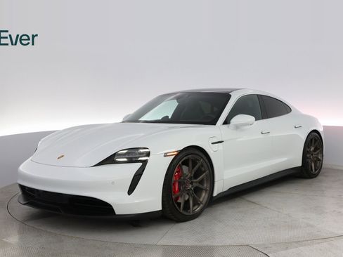 Used 2021 Porsche Taycan 4S image 2