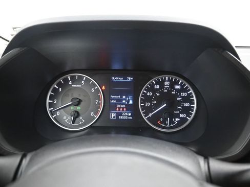 Used 2024 Nissan Sentra S FWD image 14