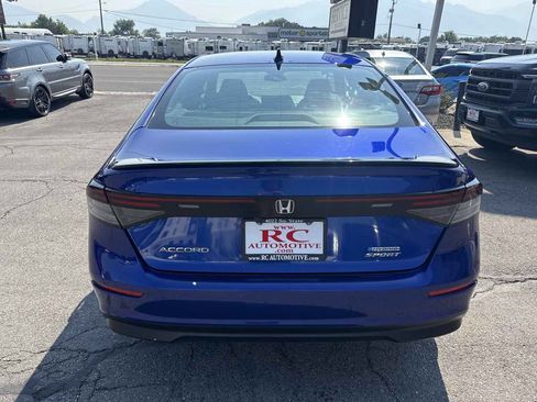 Used 2023 Honda Accord Sport image 7