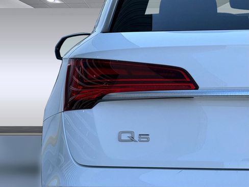 Used 2023 Audi Q5 2.0T Premium Plus w/ Premium Plus Package image 12