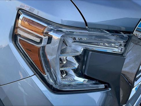 Used 2020 GMC Sierra 1500 SLT image 27