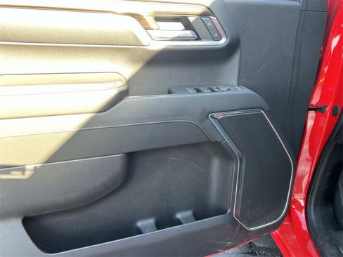 Used 2022 Chevrolet Silverado 1500 LT image 14