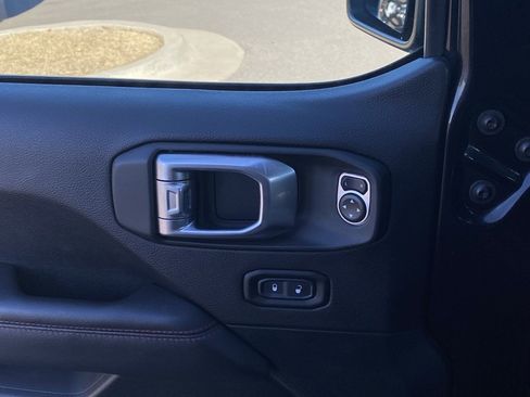 Used 2020 Jeep Gladiator Rubicon image 19