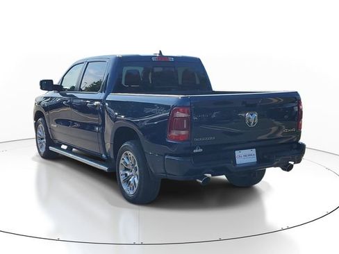 Used 2023 RAM 1500 Laramie AWD/4WD image 3