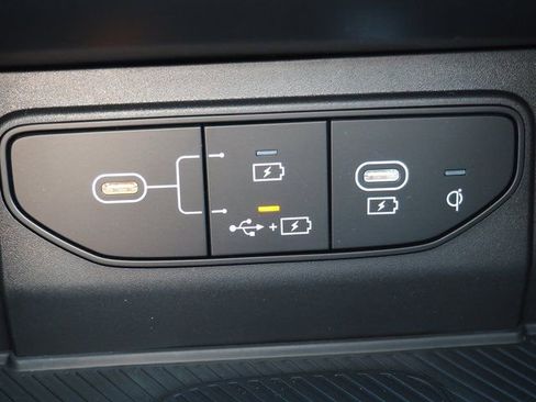 New 2026 Kia Sportage EX w/ EX Panorama Roof Package image 33