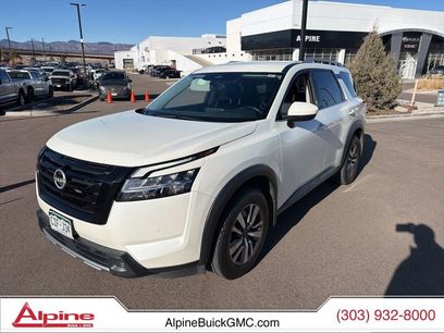 Used 2022 Nissan Pathfinder SL w/ SL Black Package