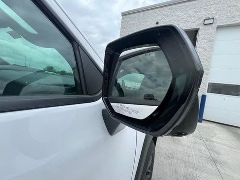 New 2024 Chevrolet Silverado EV W/T image 9