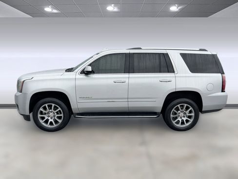 Used 2018 GMC Yukon Denali image 2