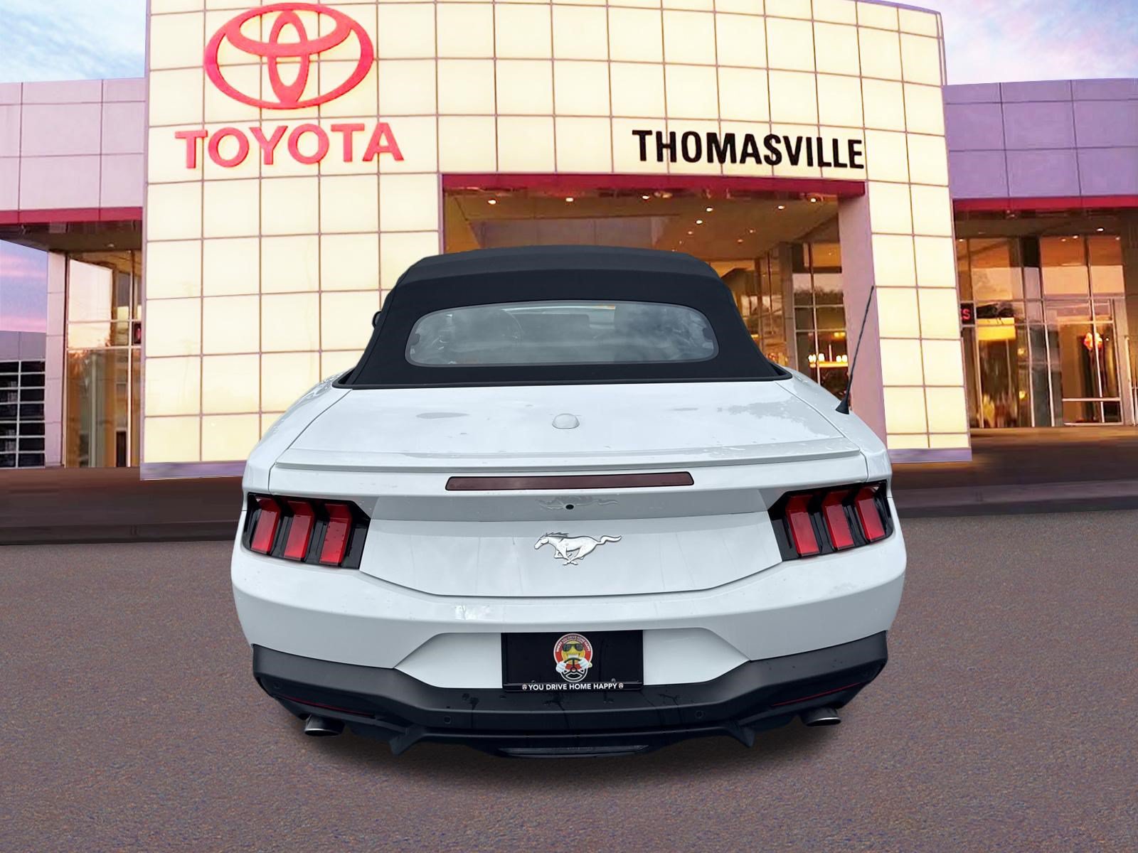 Used 2025 Ford Mustang Premium RWD image 4