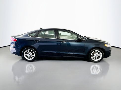 Used 2020 Ford Fusion SE FWD image 8