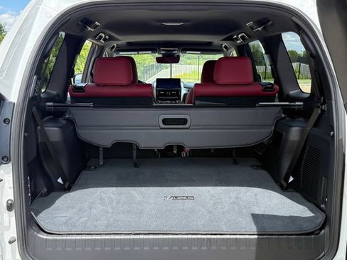 Used 2023 Lexus GX 460 Premium AWD/4WD image 29
