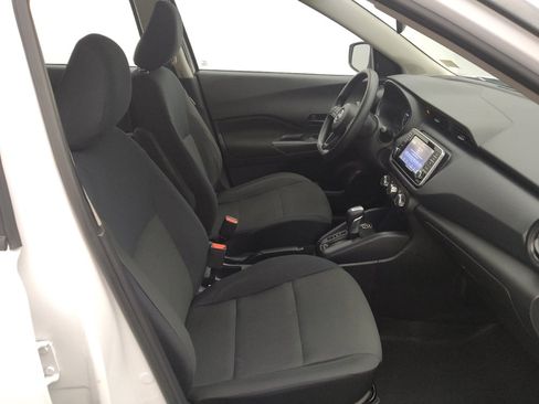 Used 2024 Nissan Kicks S FWD image 21
