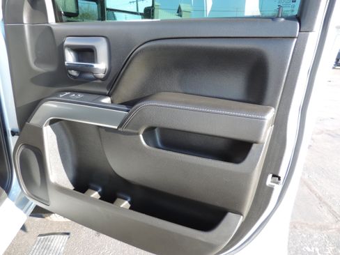 Used 2016 Chevrolet Silverado 3500 LT w/ LT Convenience Package image 16