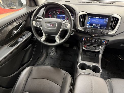 Used 2024 GMC Terrain SLT AWD/4WD image 36