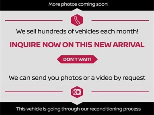 Used 2021 GMC Sierra 1500 AT4 w/ AT4 Value Package AWD/4WD image 35