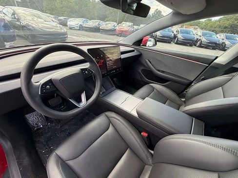 Used 2024 Tesla Model 3 RWD image 5
