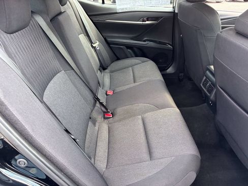 Used 2025 Toyota Camry LE FWD image 37