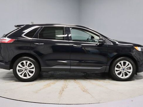 Certified 2024 Ford Edge Titanium AWD/4WD image 6