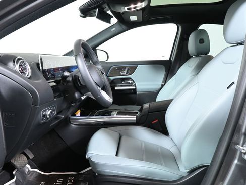 Certified 2026 Mercedes-Benz GLA 250 4MATIC image 3