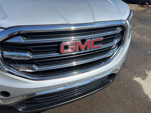Used 2019 GMC Terrain SLT image 24