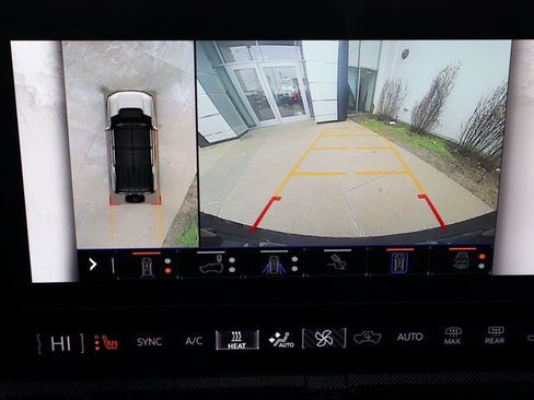 Certified 2025 GMC Hummer EV 2X AWD/4WD image 31