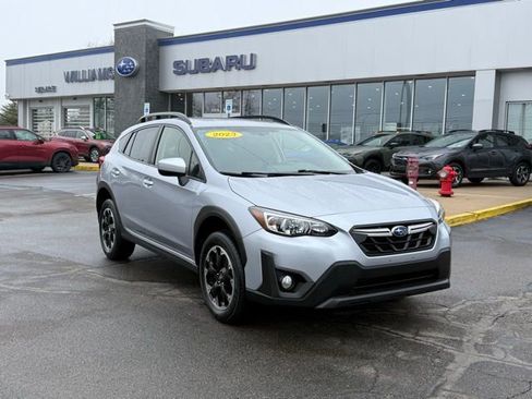 Used 2023 Subaru Crosstrek 2.0i Premium image 1