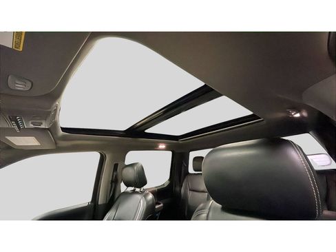 Used 2019 Ford F250 Lariat image 14