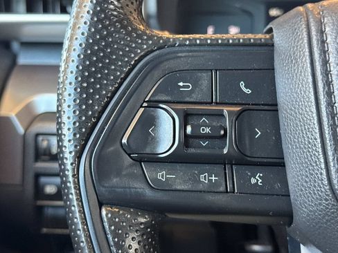 Used 2024 Toyota Tacoma SR5 AWD/4WD image 29