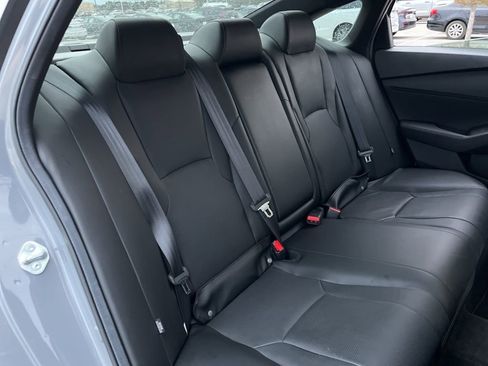 Used 2024 Honda Accord Sport image 28